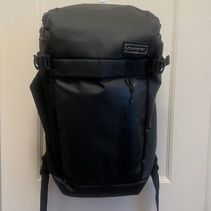 Dakine Concourse Backpack 30L